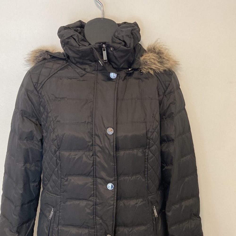 London Fog Black Down Puffer with Detachable Faux Fur Hood Size M… - Picture 2 of 15